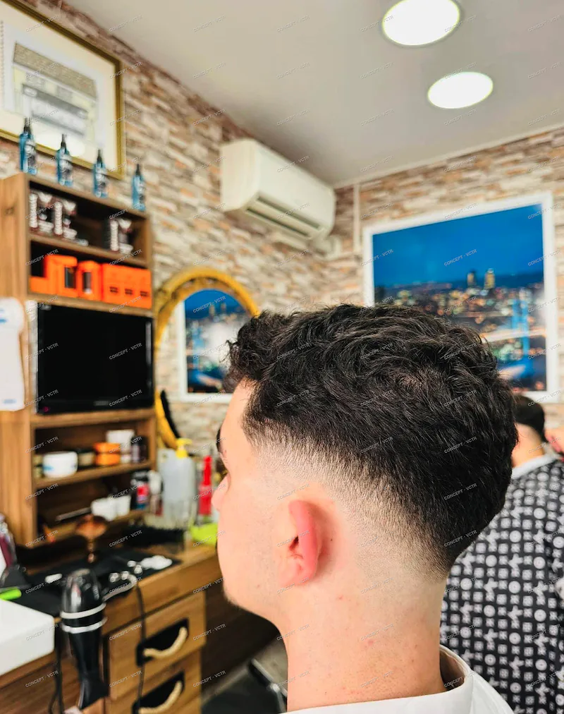 Mid fade textured